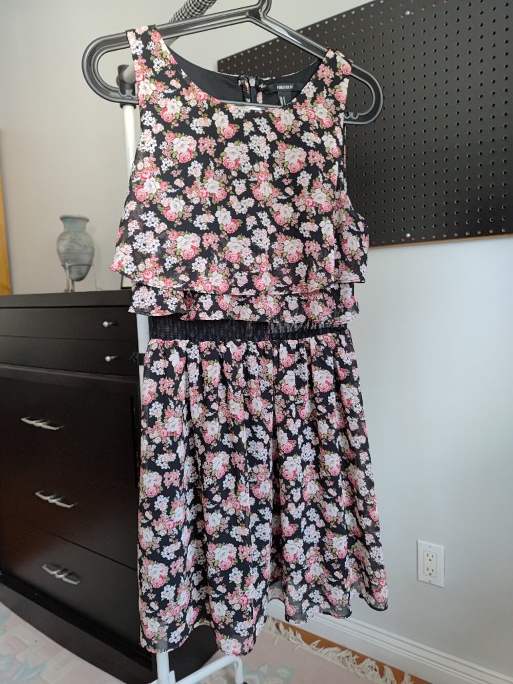 Forever 21 women girls summer dress size S floral